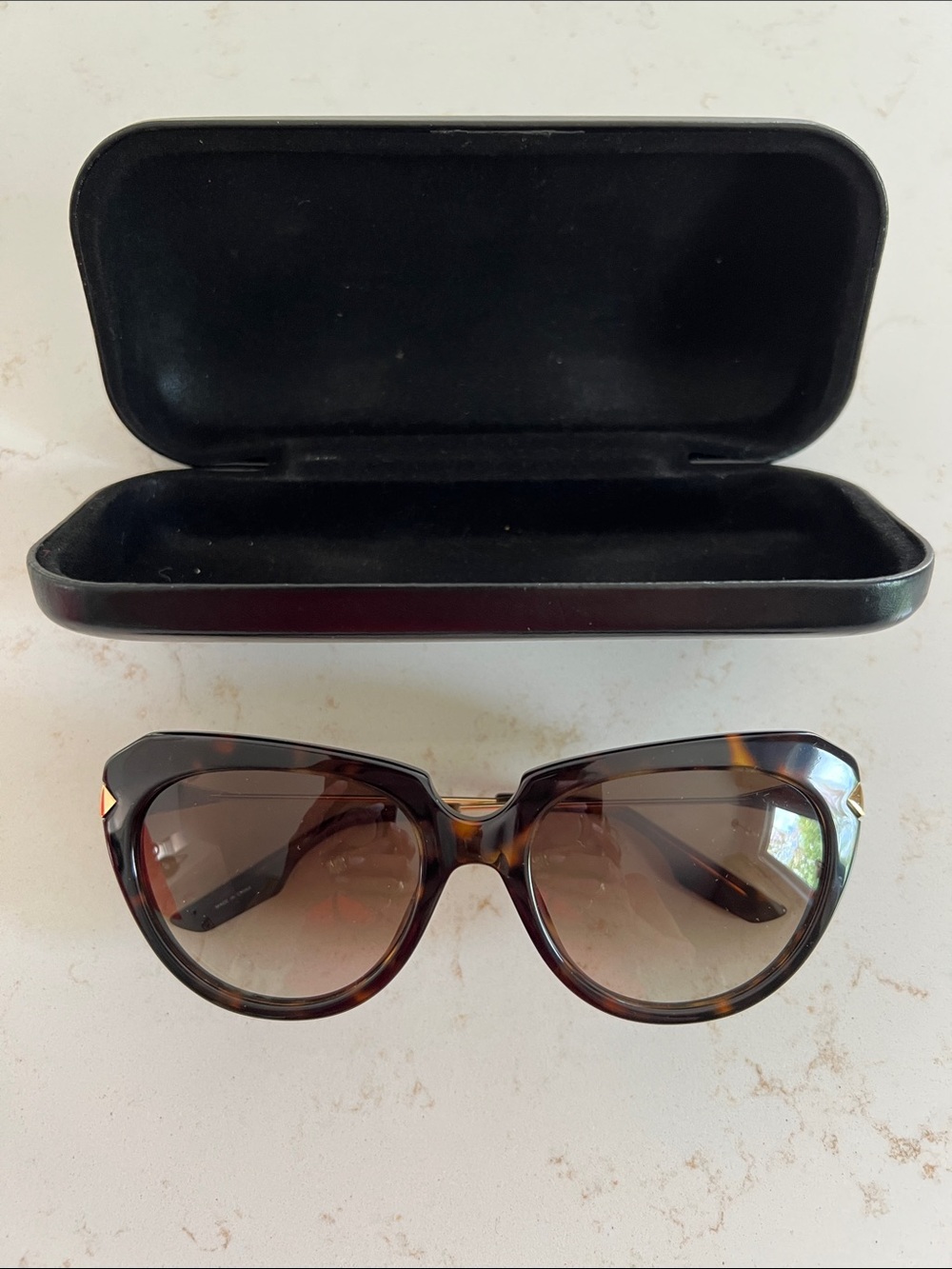 Alexander McQueen Tortoiseshell Cat-Eye Women's Sunglasses with Brown Lenses